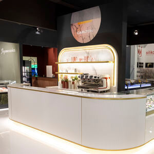 loating-Style Retail Counter