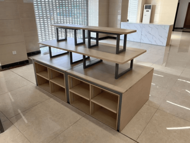 well‑structured island stand