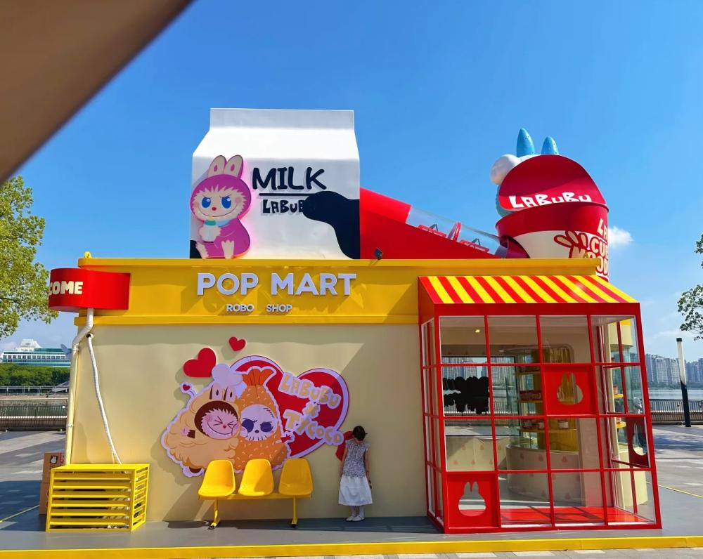 store decoration