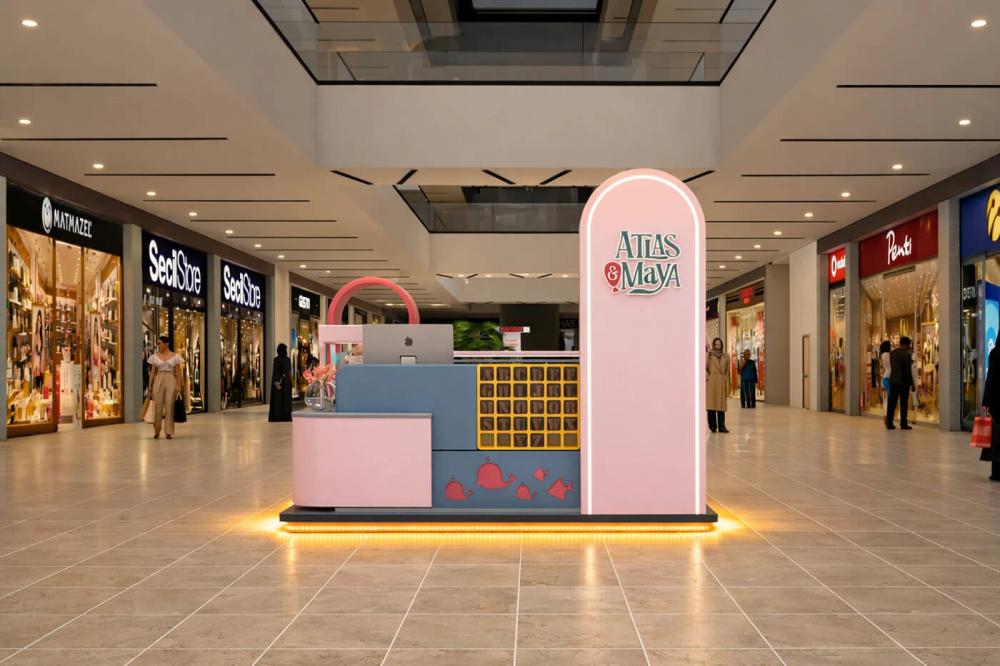 child clothing kiosk