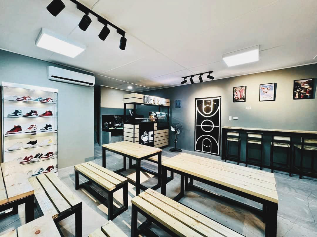 Retail Coffee Standing