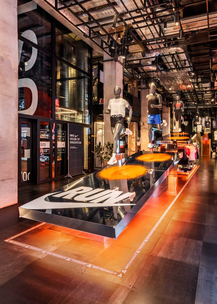 clothing and shoe store design