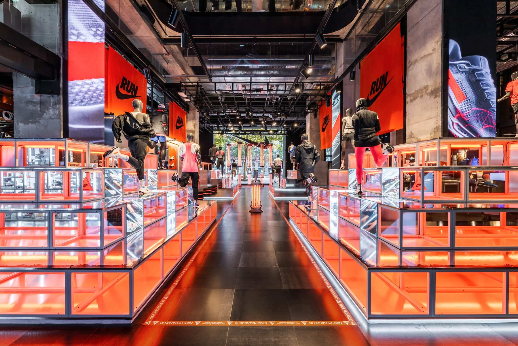 shoe store design