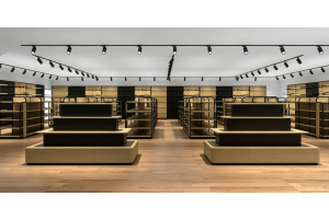 Grocery Store Fixture Project: Real‑World Modern Steel‑Wood Shelving Layout