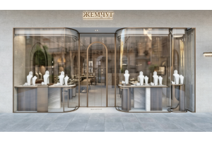Full‑Scale Luxury Jewelry Store Display Case Project｜Curved Glass & Arch‑Style Metal Interior Real‑World Showcase