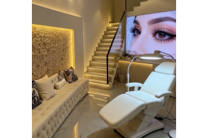 2026 Cream Tone Nail & Lash Salon Real Renovation Case | Authentic On-site Review & Layout Sharing