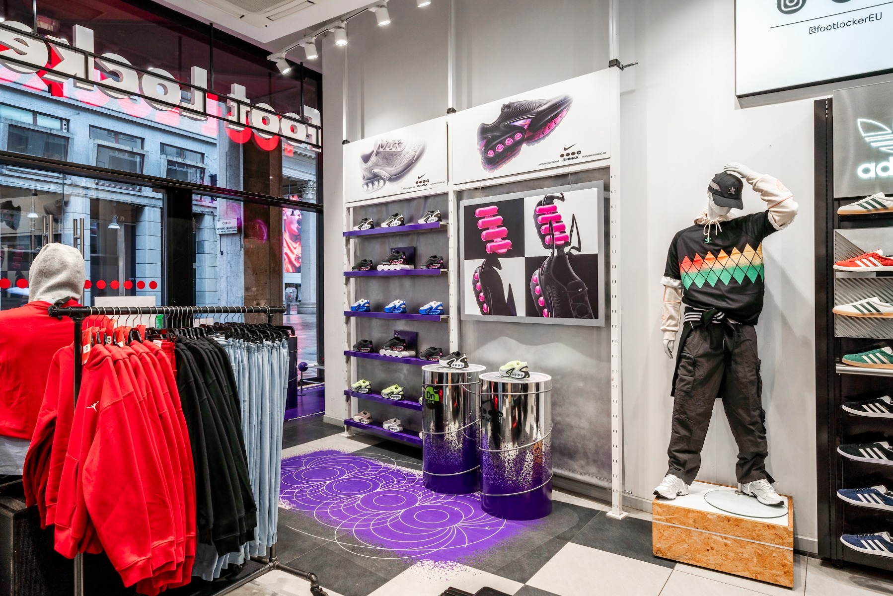 shoe store design
