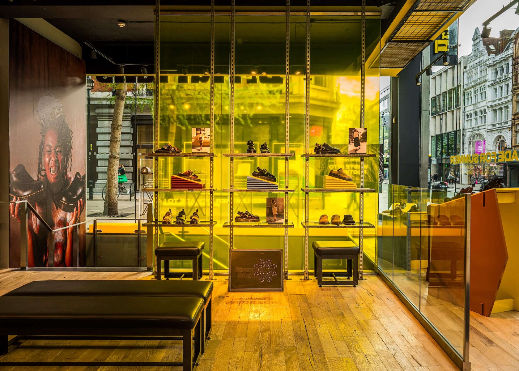 shoe store design