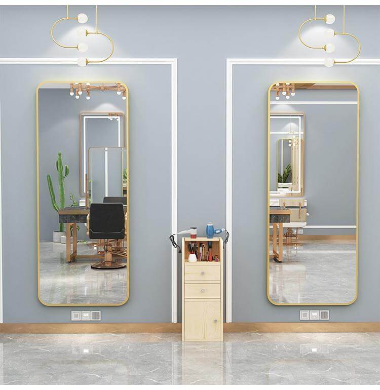 mirror station