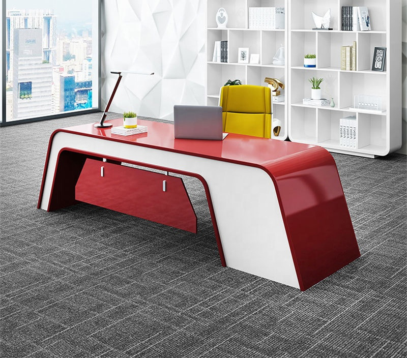 ant red desk