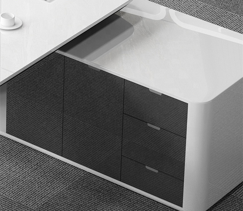 ant front table