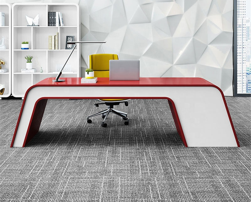 ant red table