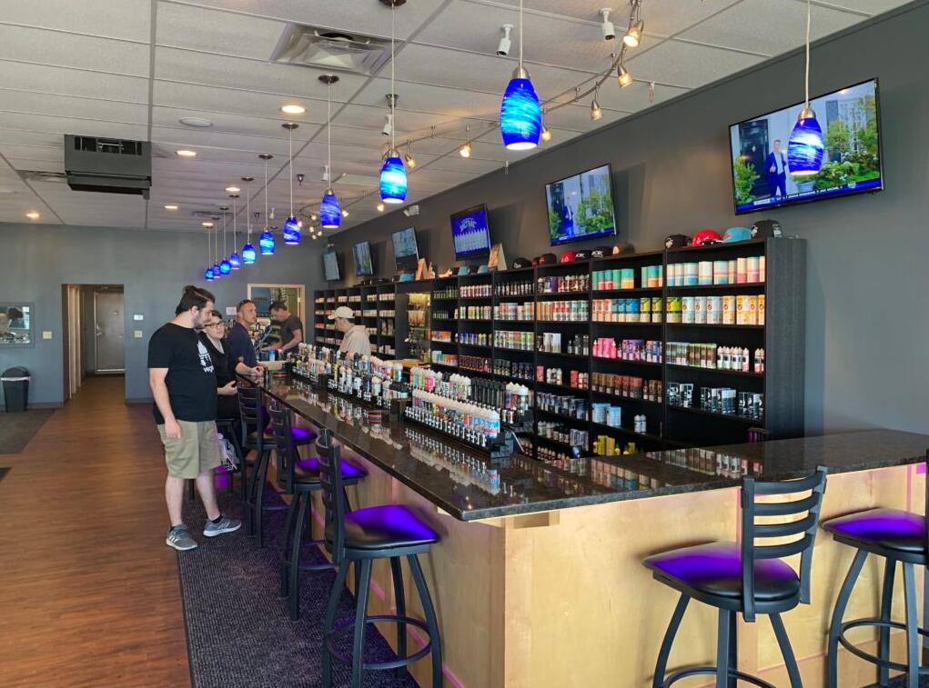 tabacco bar counter