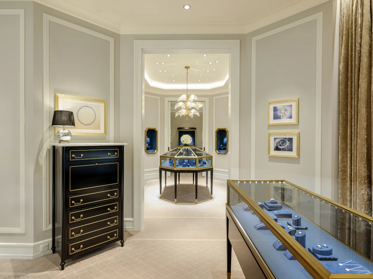 jewelry shop