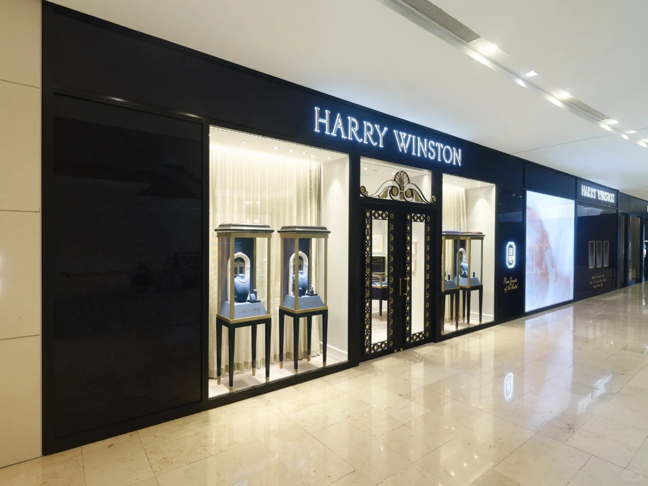 jewelry shop
