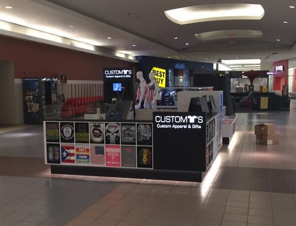 t-shirt kiosk