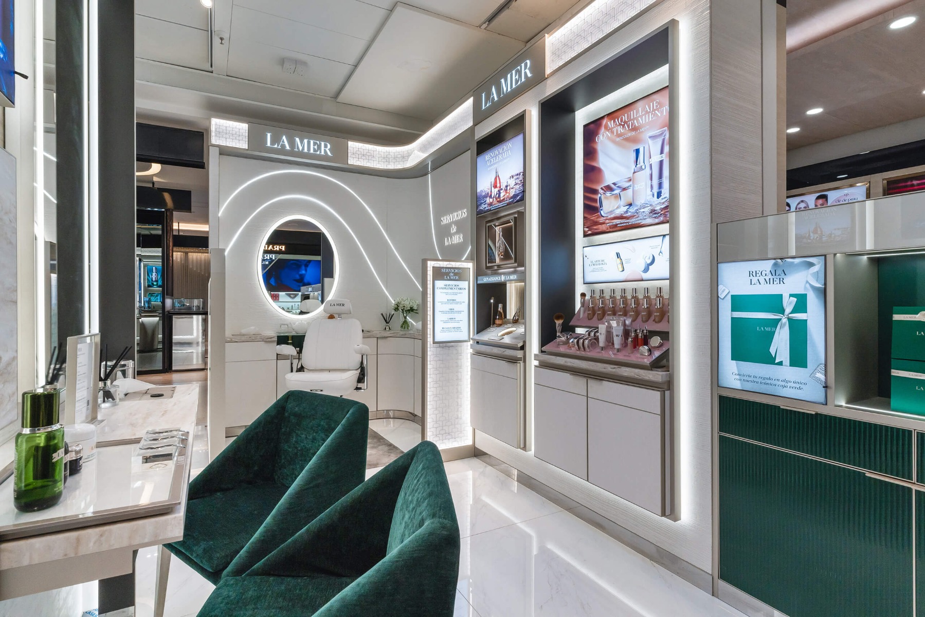 cosmetic store kiosk