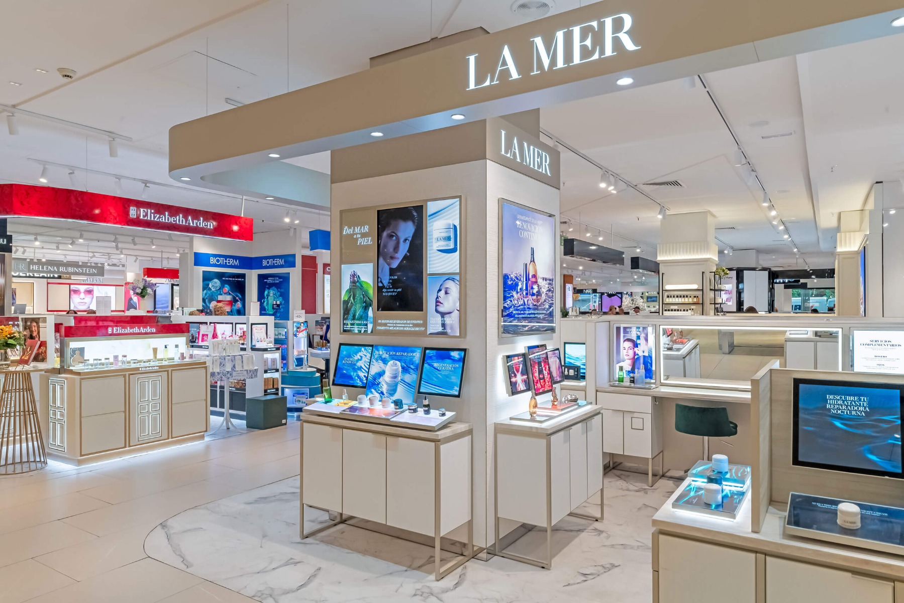 cosmetic kiosk stand