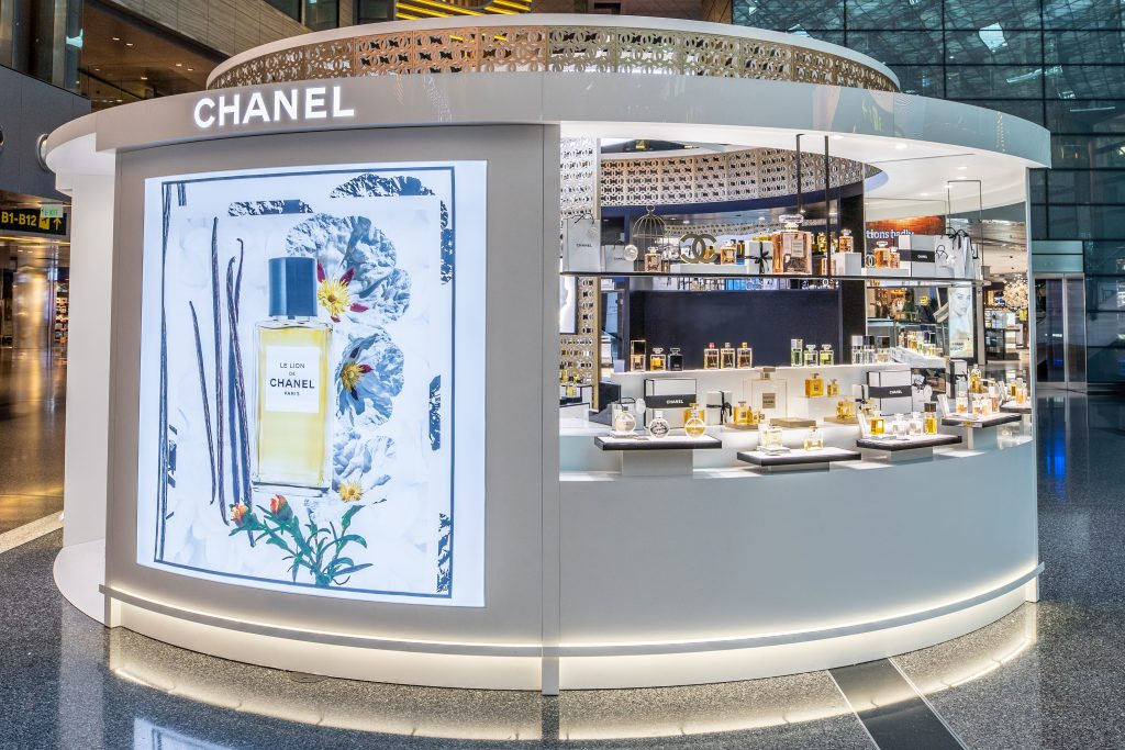 cosmetic shop