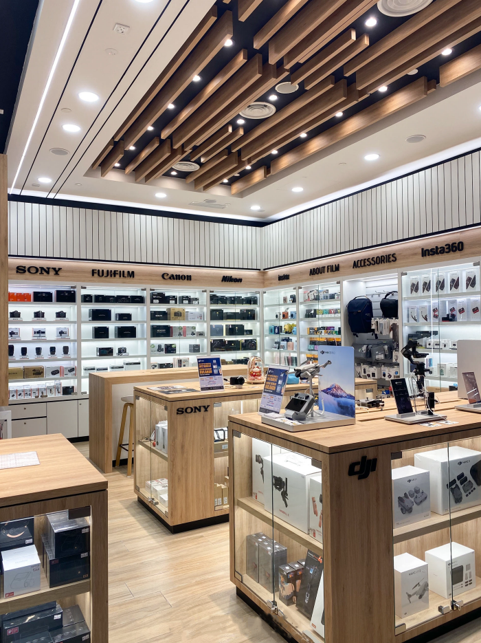 Electronic shop