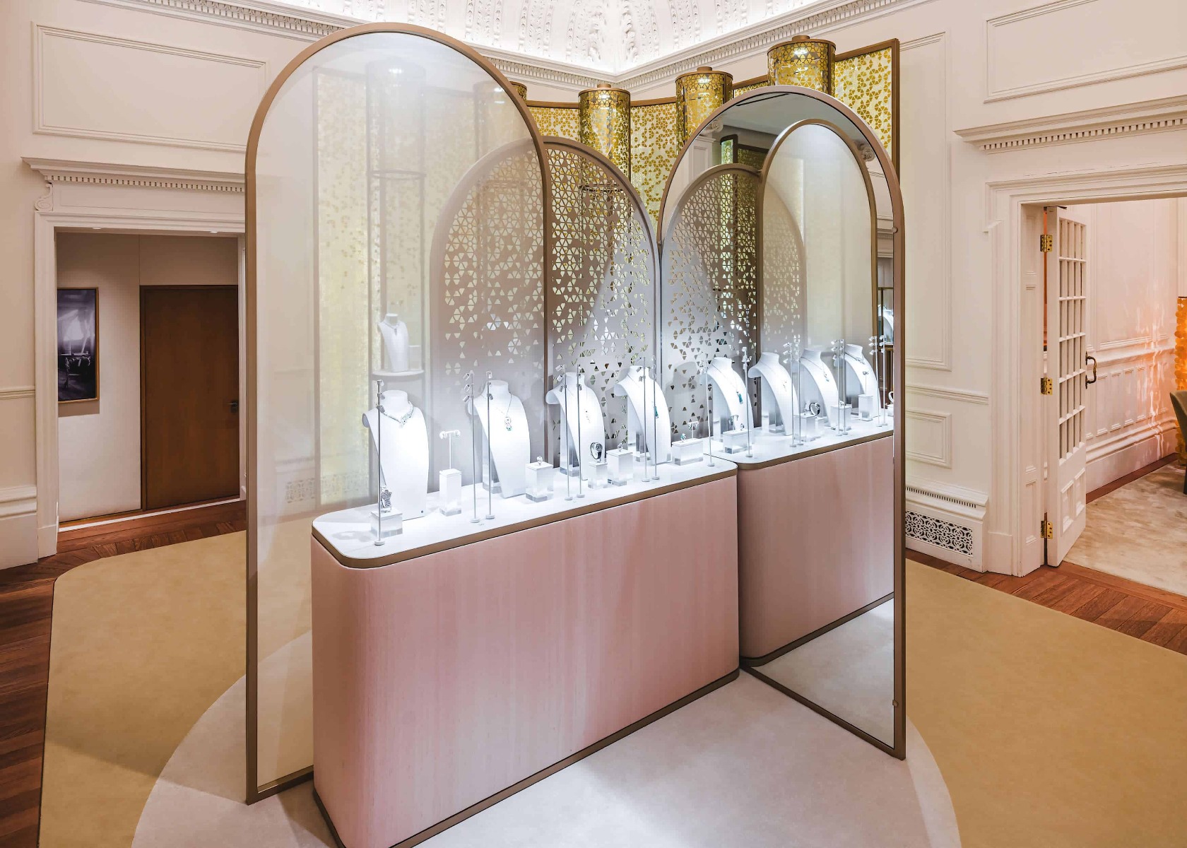 jewelry shop