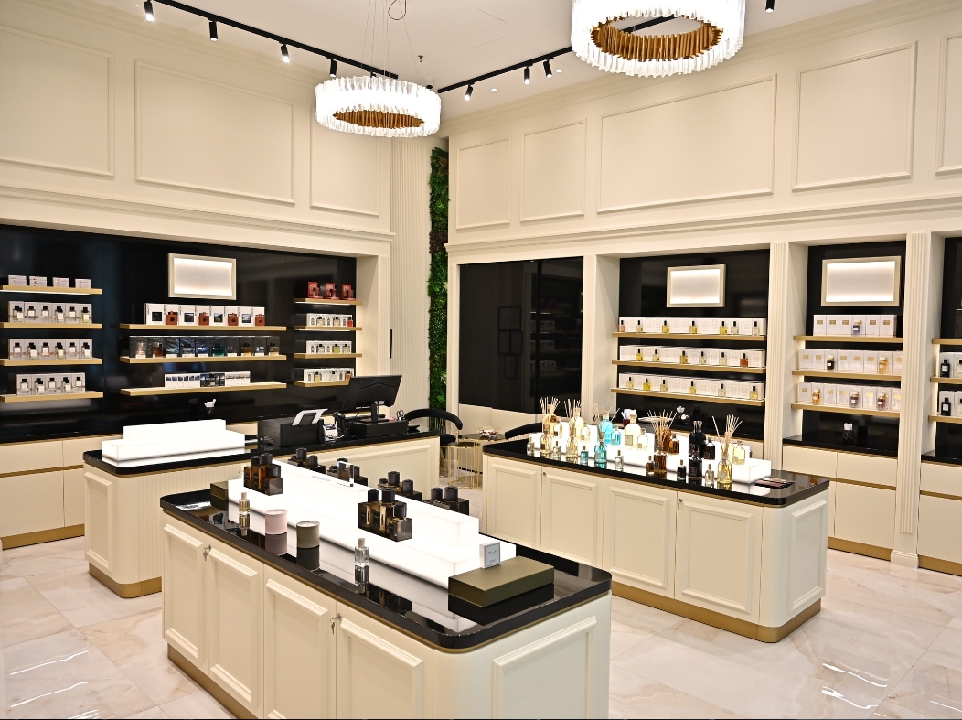 perfume shop design 