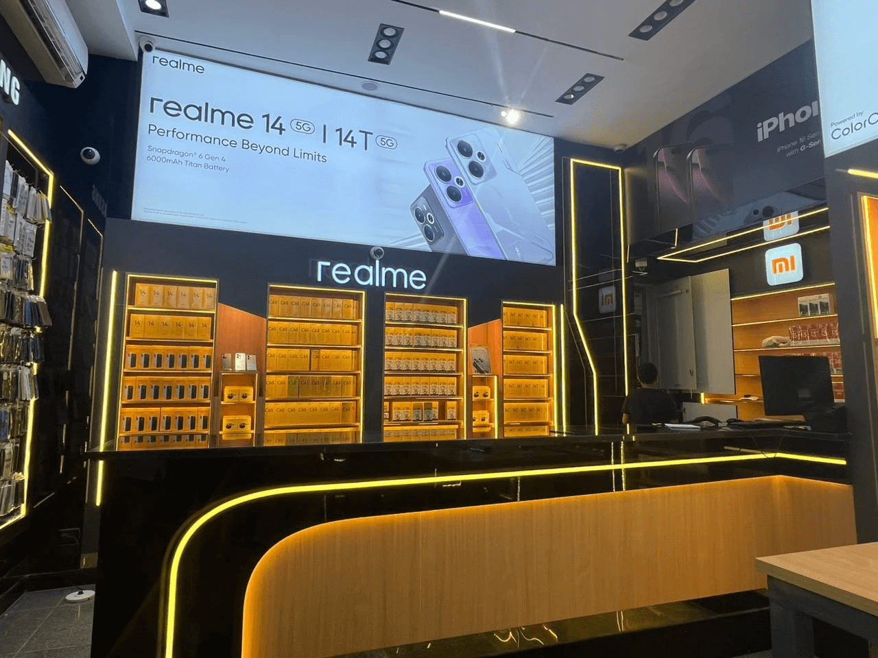 retail phone store