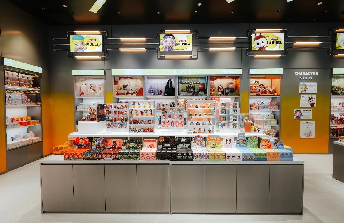 toy display counter