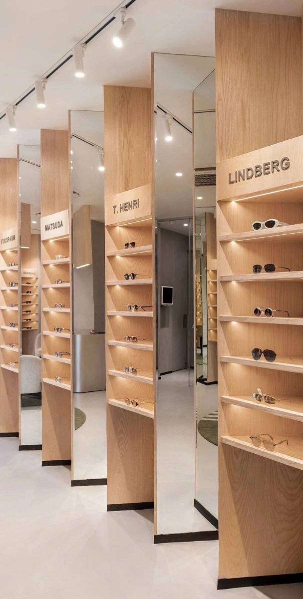 eyewear shop 