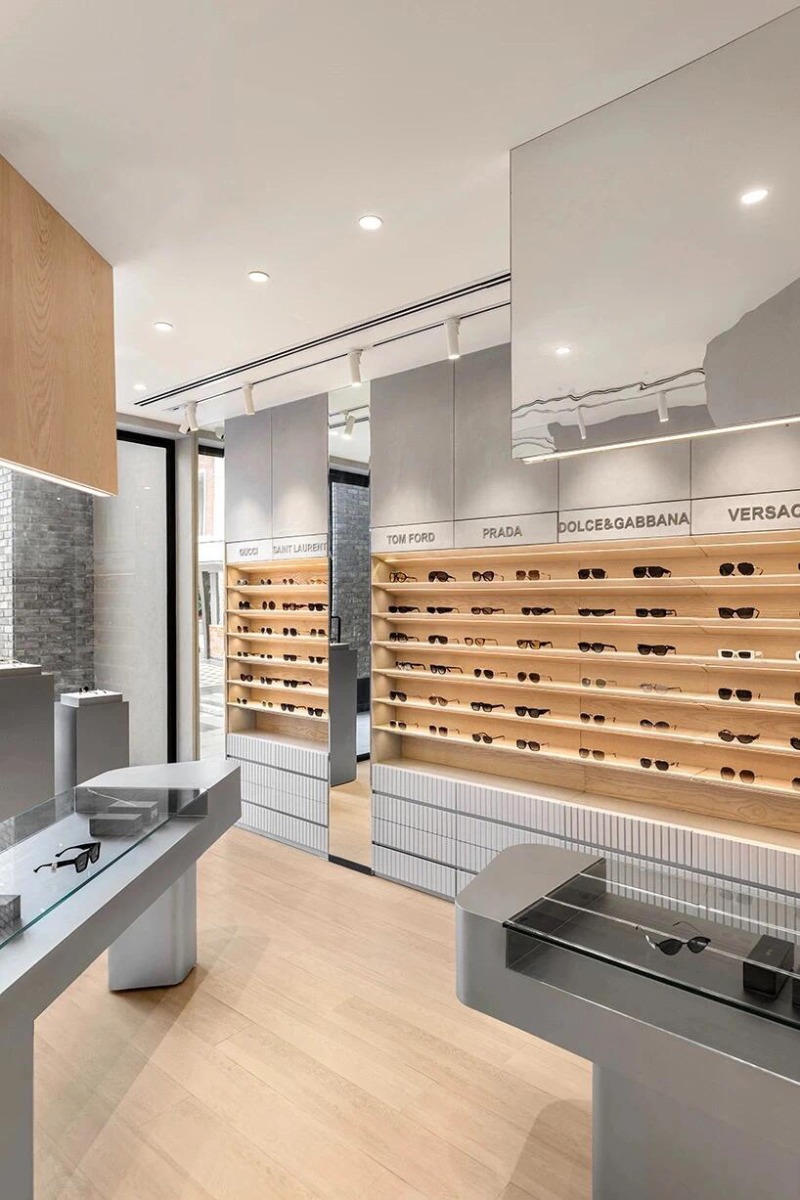 eyewear shop 