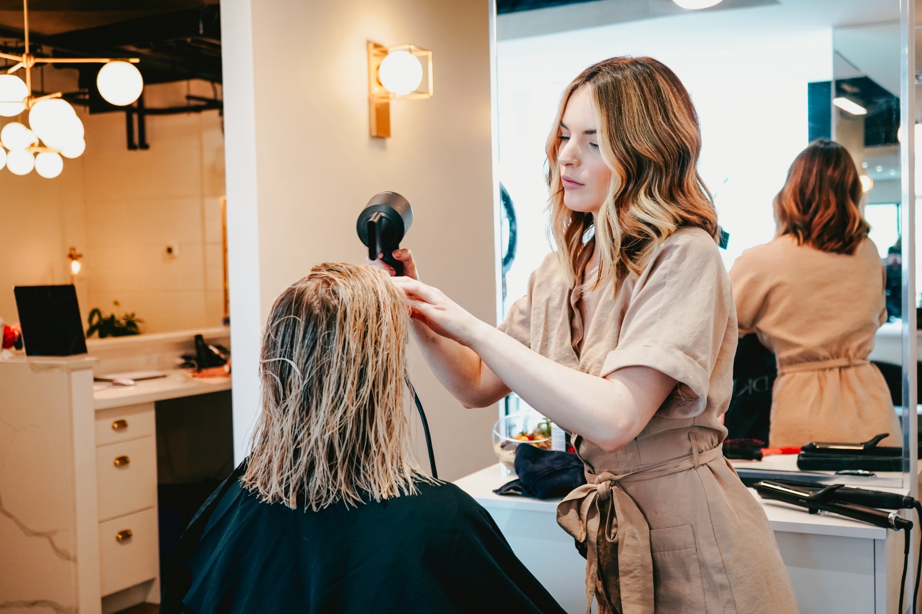 hairdressing salon