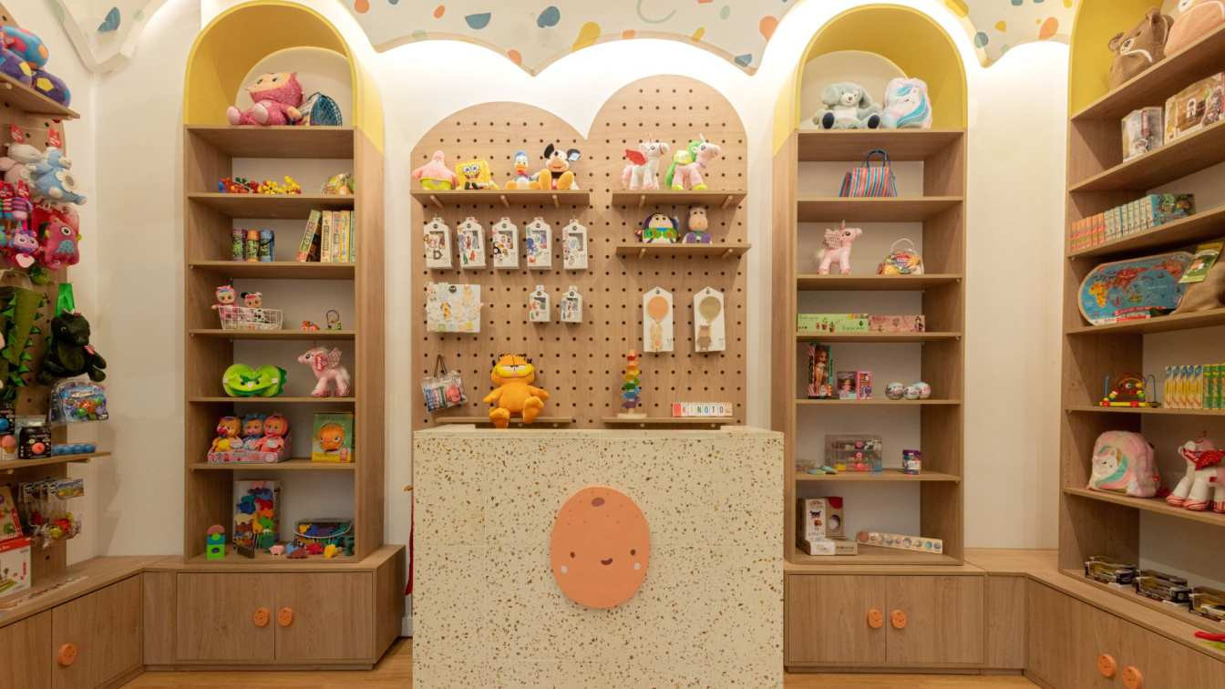 Kids Toy Store Custom Display Cabinets｜Real‑life Project for Playful Full‑Store Fixtures
