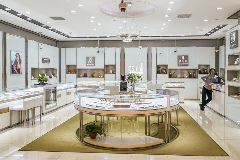 Useful 3 Tips for Jewelry Store Decoration