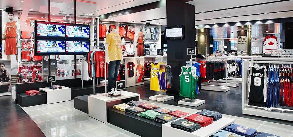 4 Helpful Ideas of Clothes Store Design