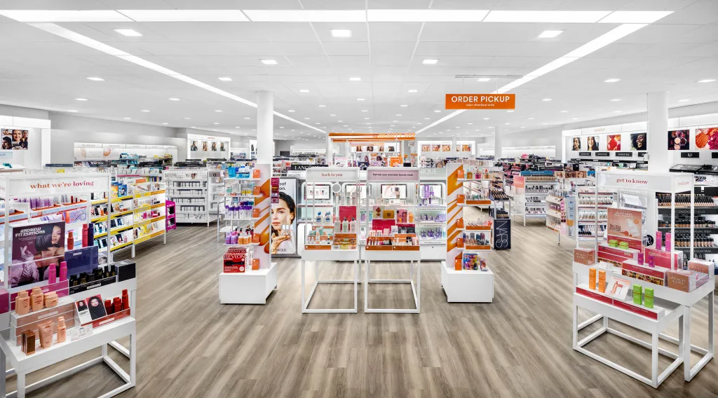 Real‑World Beauty Store Walkthrough｜Inside A Hybrid Beauty Shop With An In‑Store Hair Salon