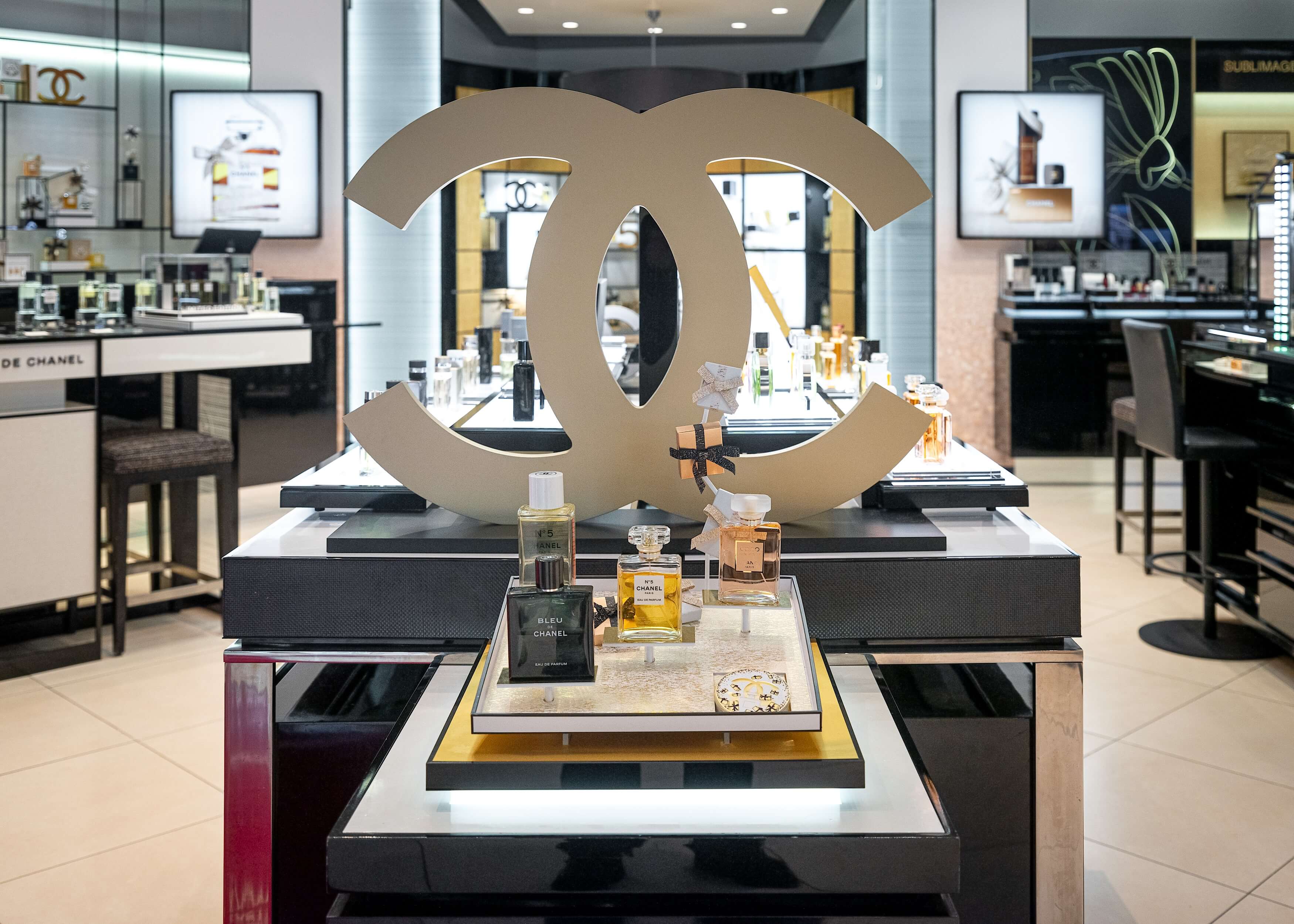 perfume store design
