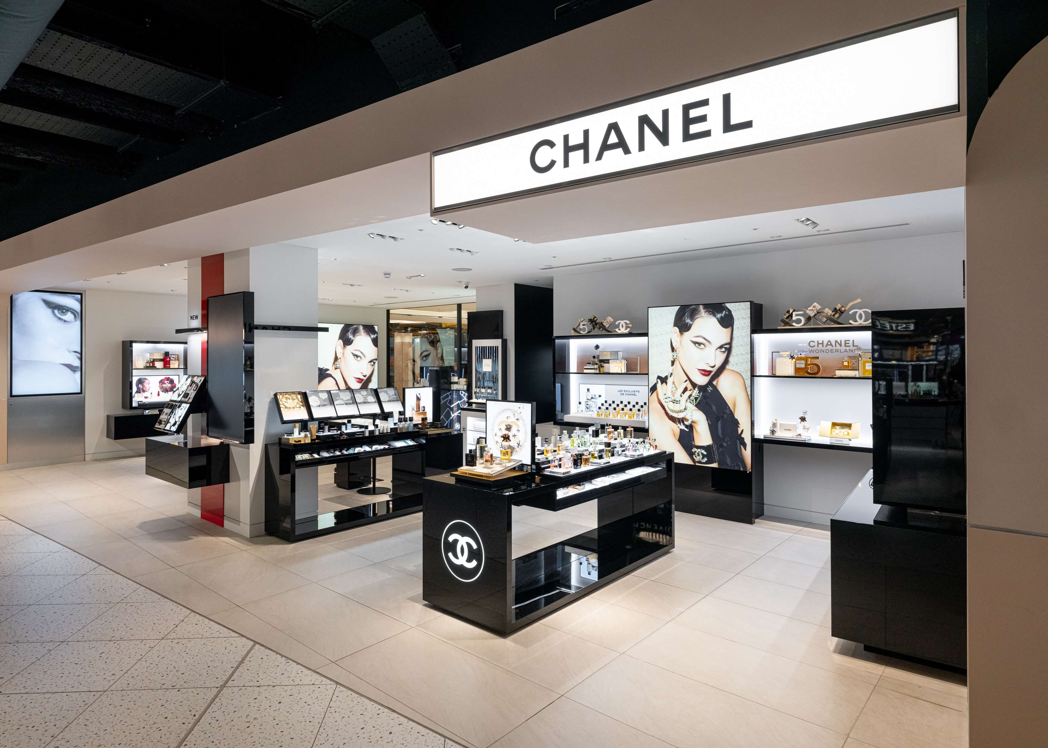Chanel Cosmetics Store Design Idea Reference 