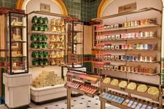 How Big Should Your Retail Kiosk Be? A Practical Guide for Store Owners
