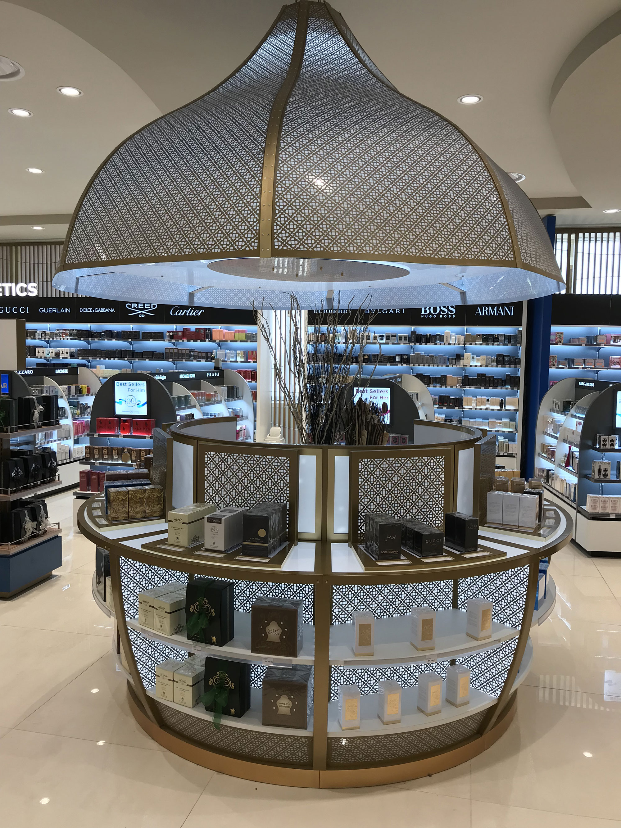 How to Make a Unique Display Stand in Your Cosmetic Shop