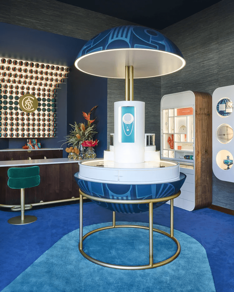 Bold Blue Design Elevates Jewelry Store Decor