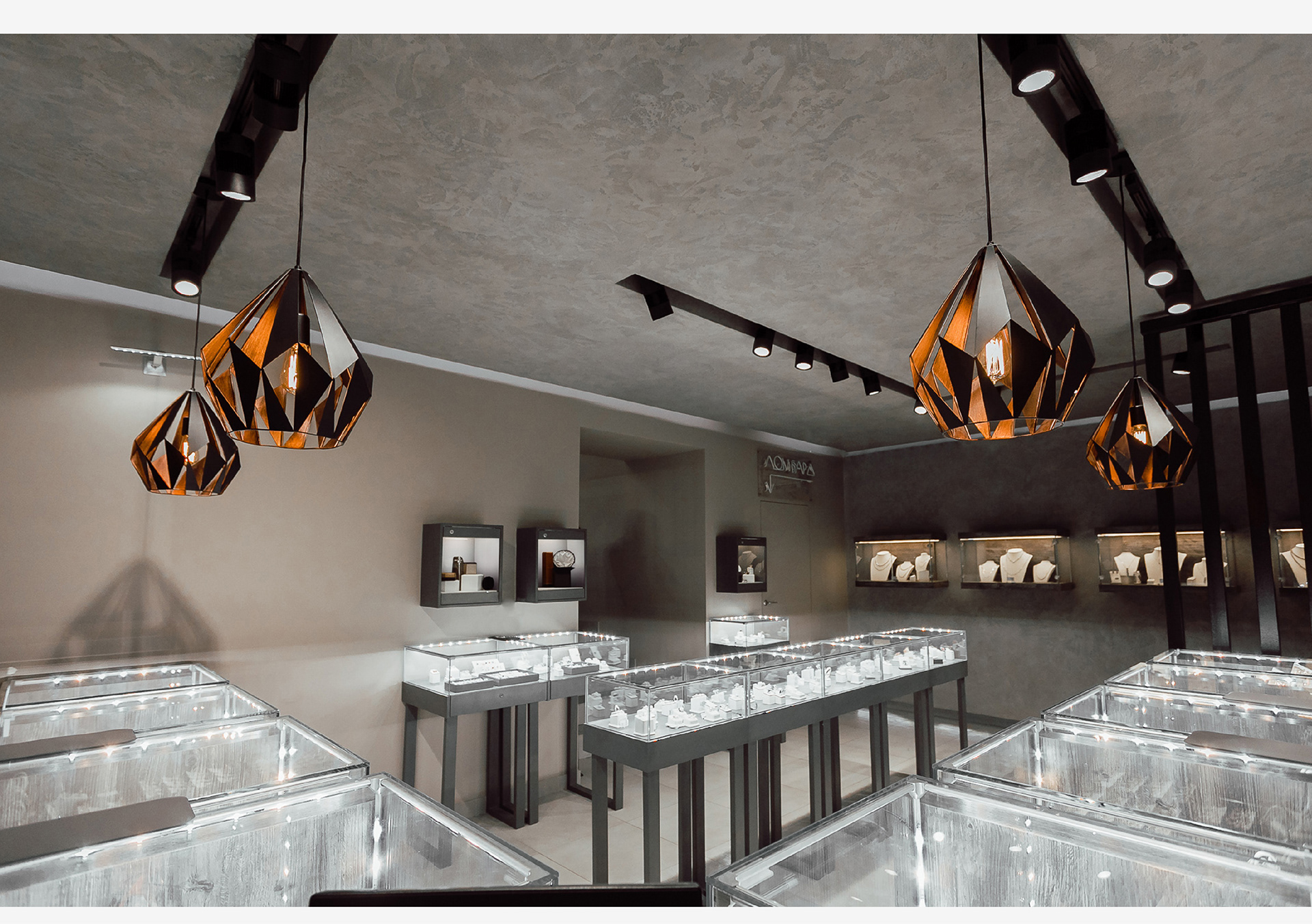 5 Steps Creating an Exquisite Jewelry Studio Store