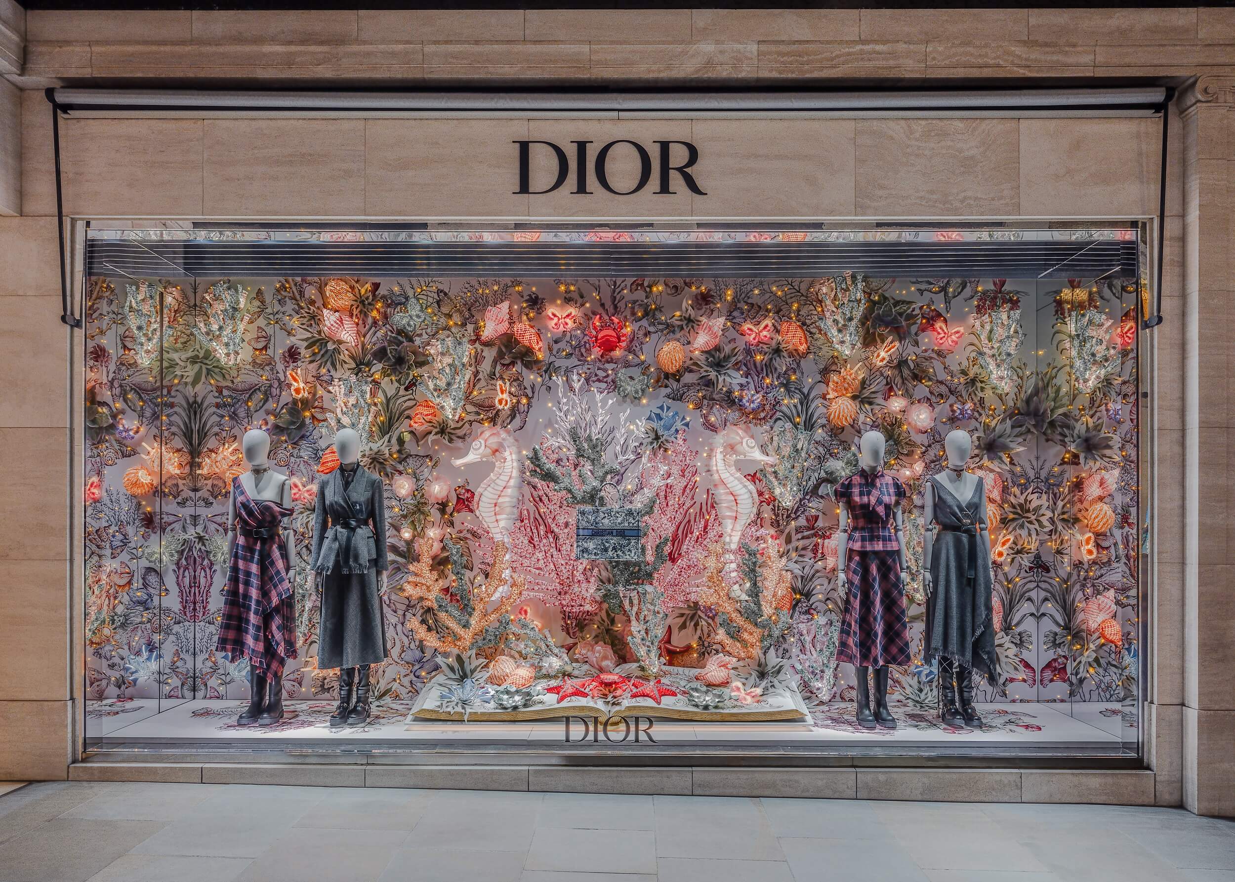 luxury store design