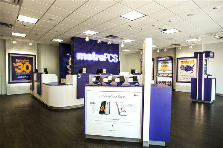 mobile phone accessory shop design