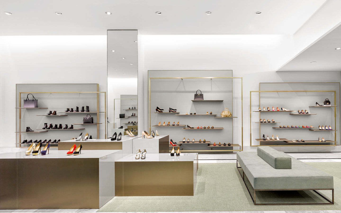 shoe_retail_store_decoration_ideas