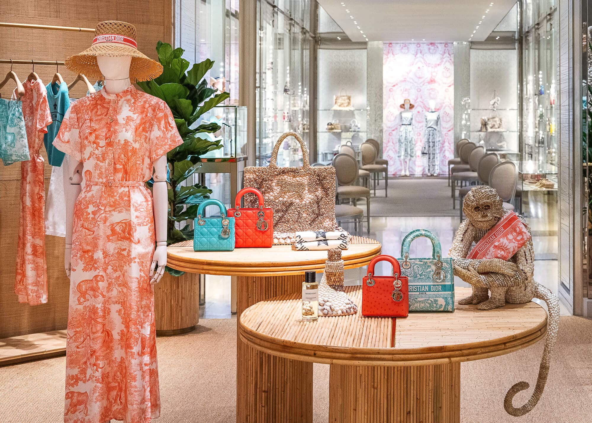 luxury store design