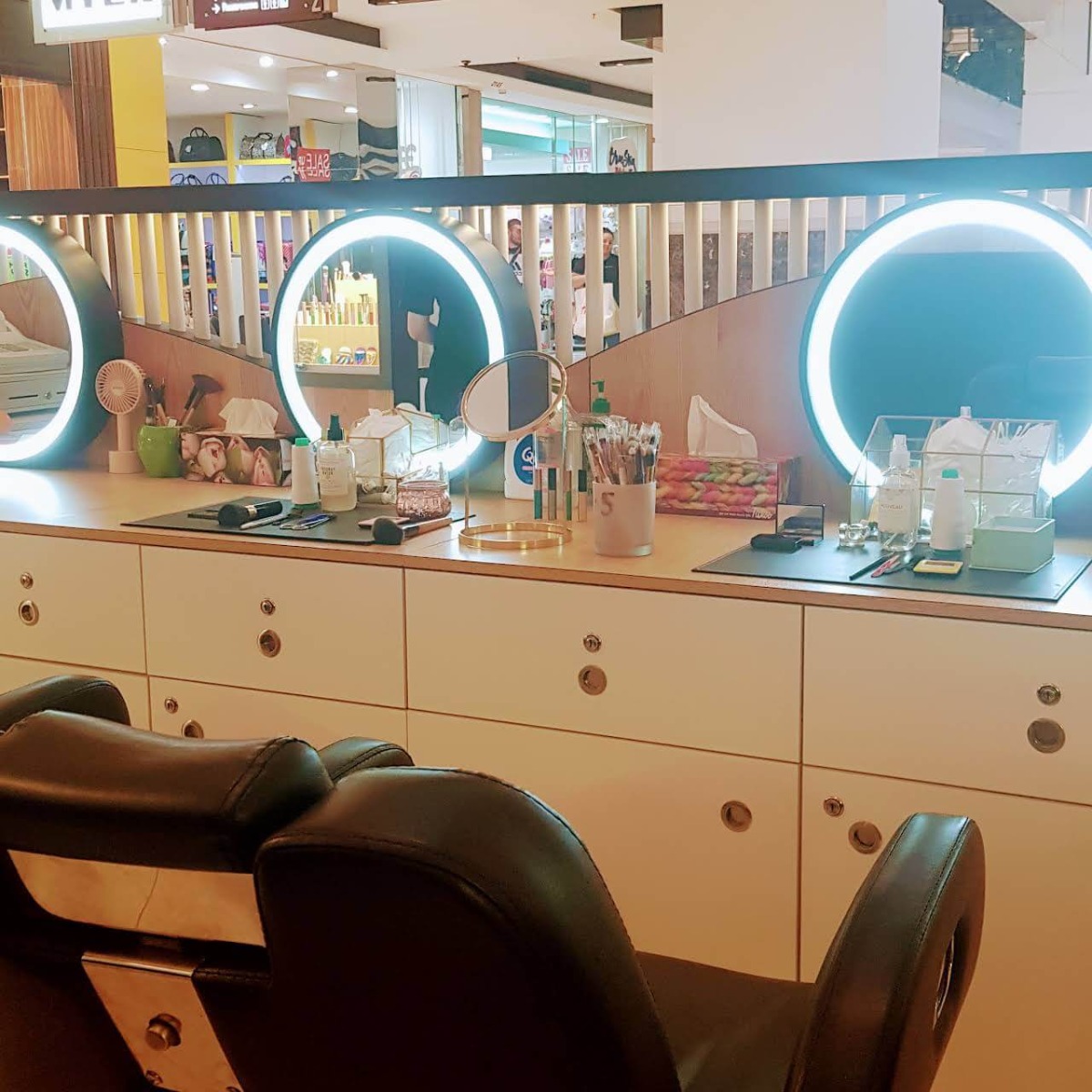 facial care booth 