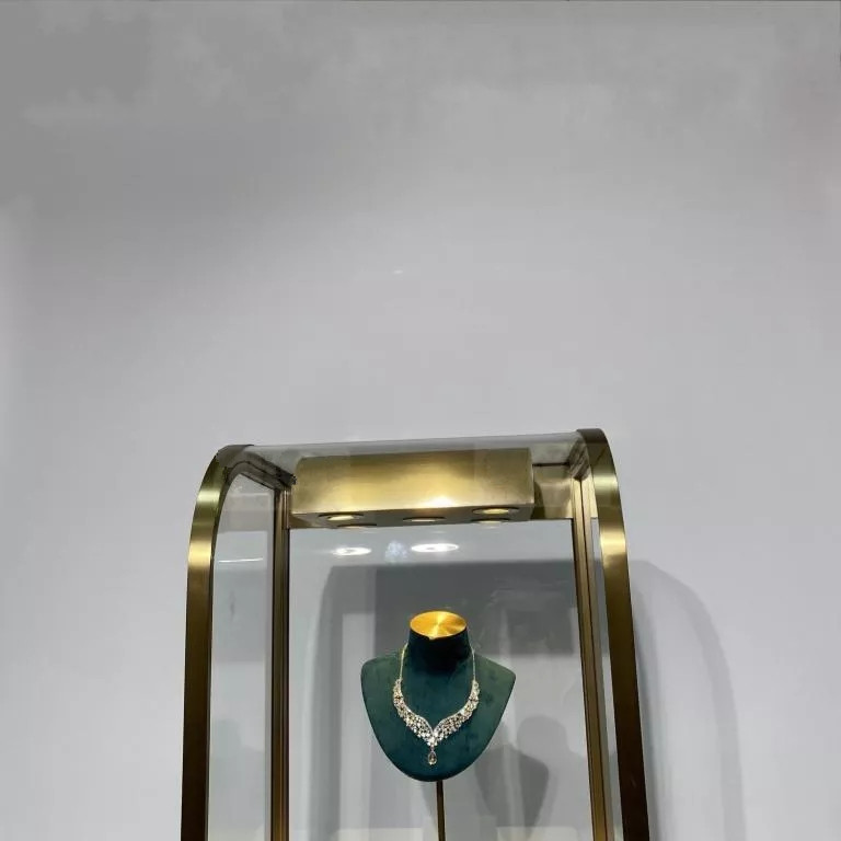 jewelry showcase