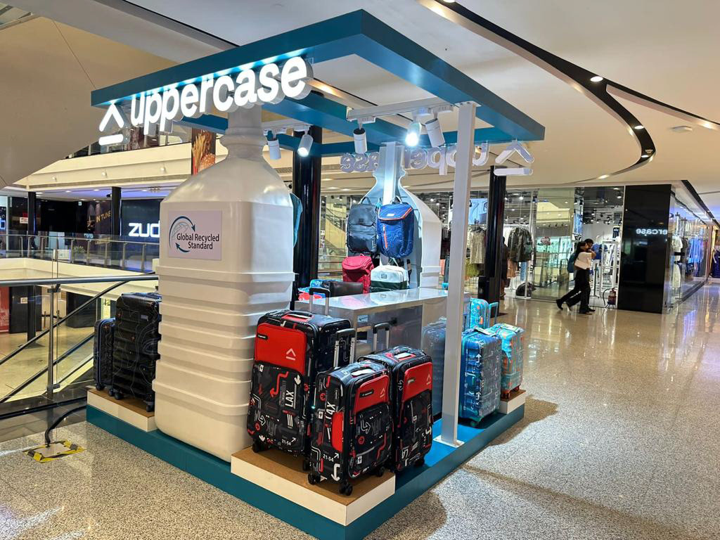 luggage kiosk