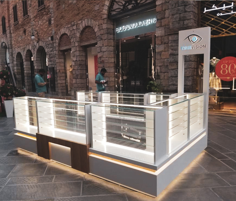 sunglass kiosk