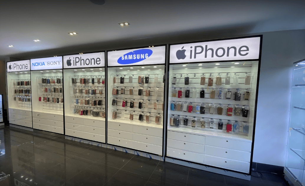 Mobile phone shop
